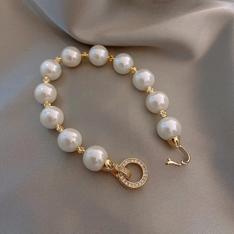 Elegant Circle Pearl Bracelet  Marven   