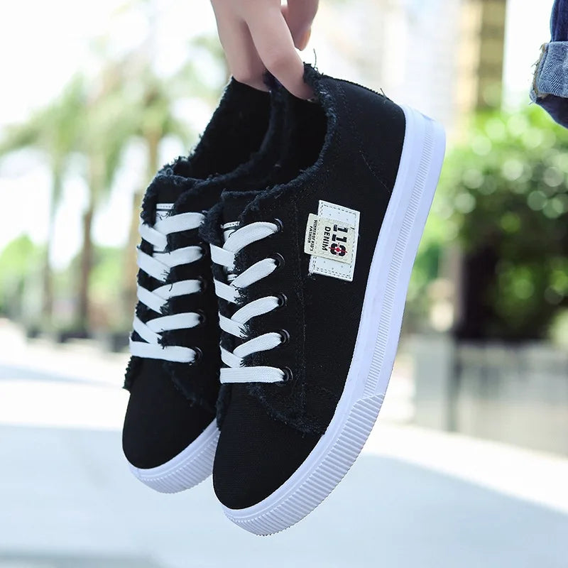 Low-Top Denim Canvas Sneakers Low-Top Denim Canvas Sneakers Marven   