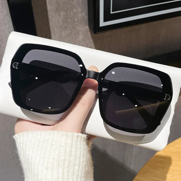 Oversized Luxury Square Sunglasses Oversized Luxury Square Sunglasses Marven C1  