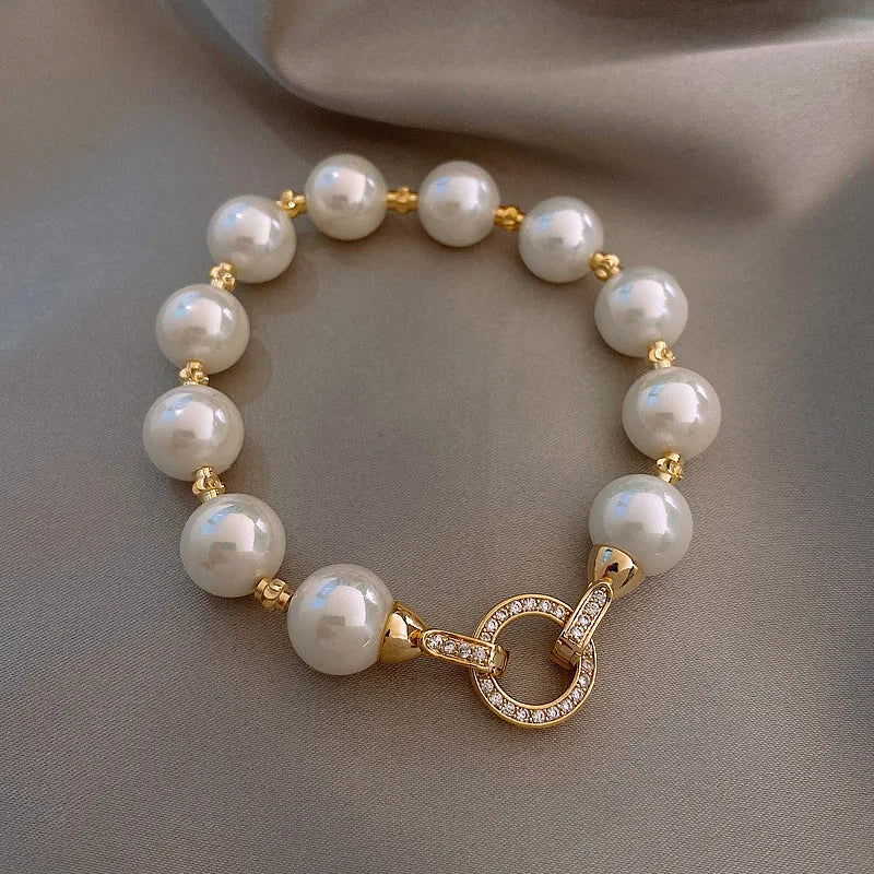 Elegant Circle Pearl Bracelet  Marven   