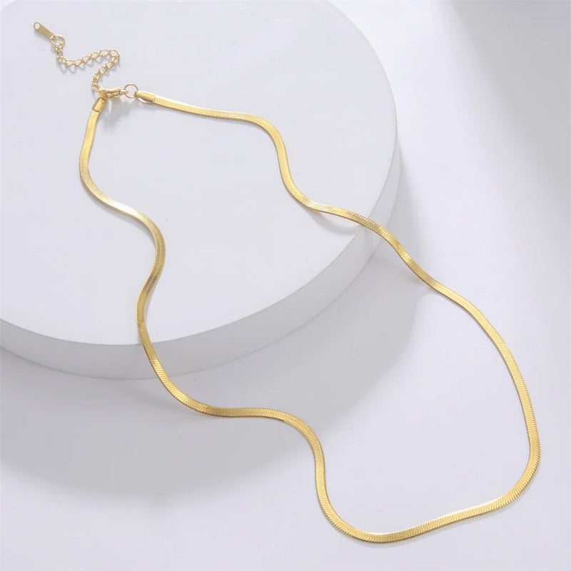 Skyrim Gold Herringbone Snake Chain Necklace - Unisex Trend Skyrim Gold Herringbone Snake Chain Necklace - Unisex Trend Marven   