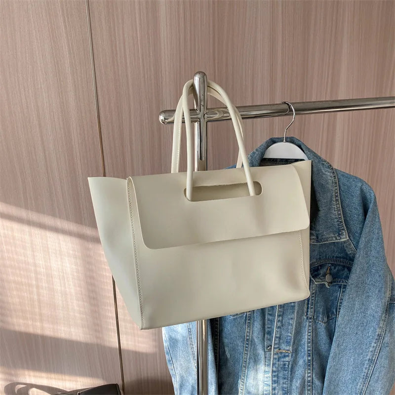 Korean Handbag Trends  Marven White  