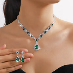 Elegant Waterdrop Rhinestone Jewelry Set - Necklace & Earrings Elegant Waterdrop Rhinestone Jewelry Set - Necklace & Earrings Marven Green  